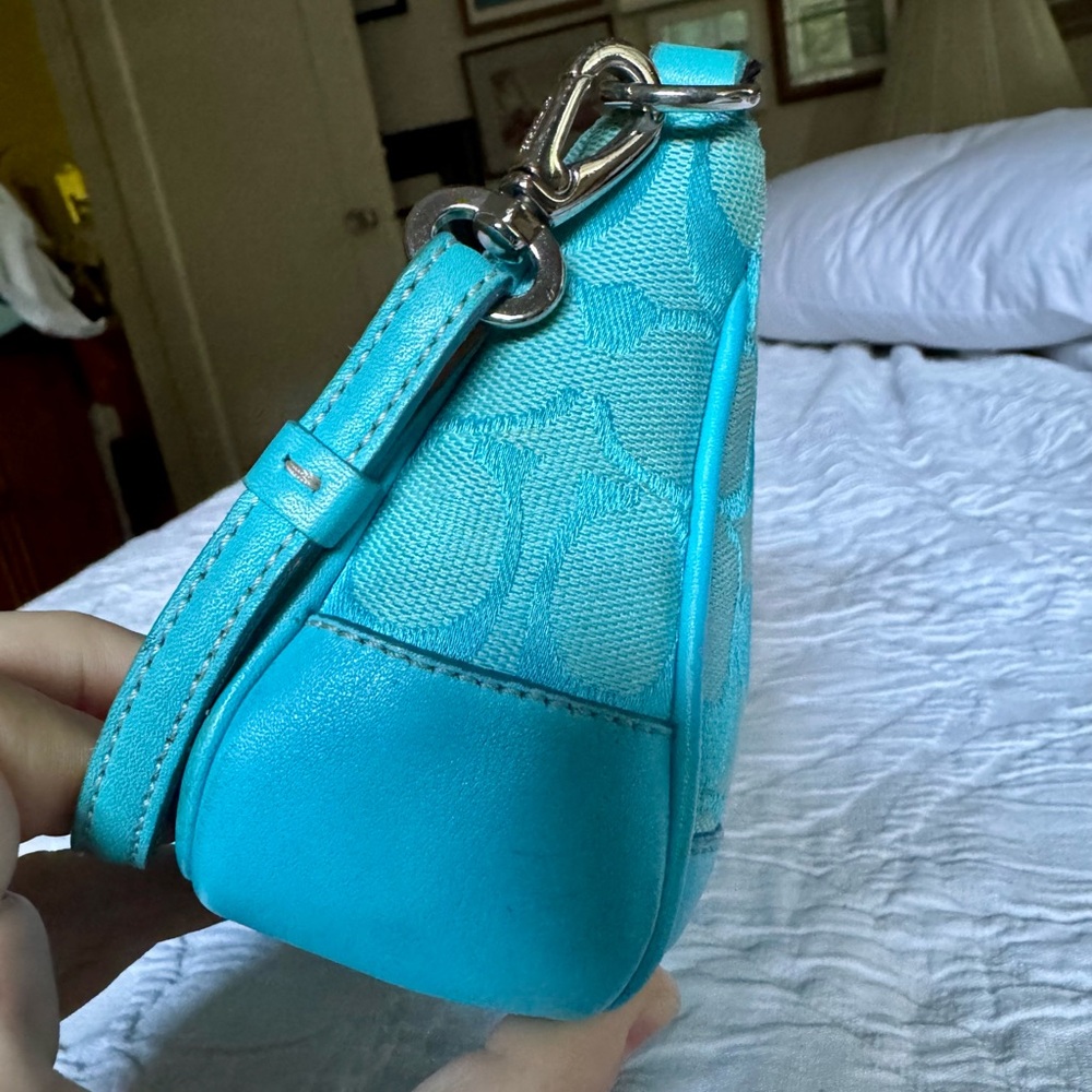 Vintage Coach Turquoise Demi Signature Jacquard Aquamarine Blue Bag + hangtag! - Picture 5 of 12